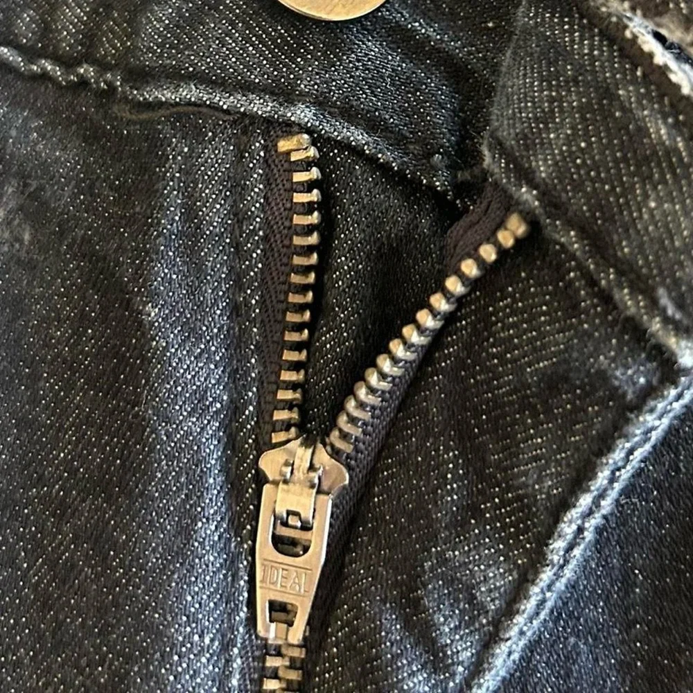 Perry Ellis Jeans - Picture 5 of 5